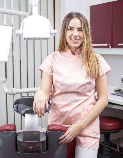 Dr. Bíró Zsófia - Dentist